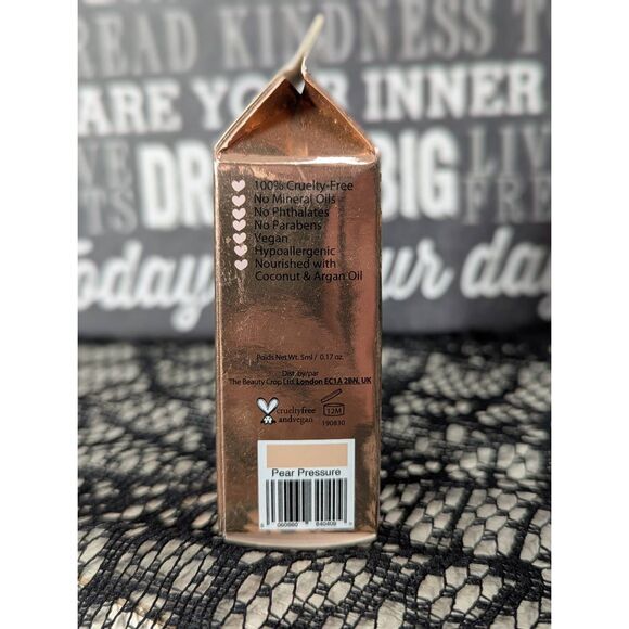 💎2/$25 The Beauty Crop Glow Milk Highlight Pear Pressure (RETIRED COLOR) - Picture 2 of 3